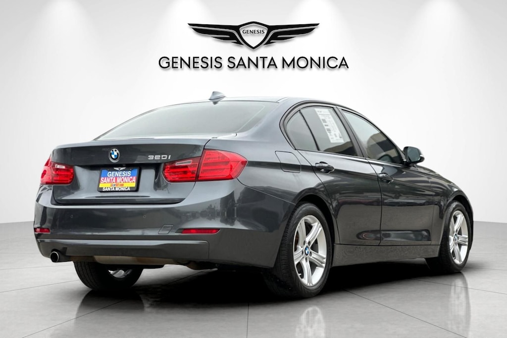 Used 2015 BMW 320i Sedan