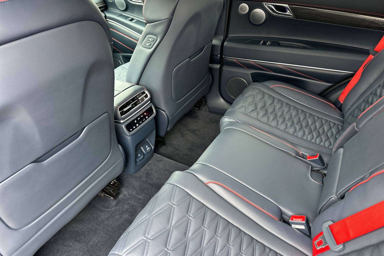 2026 GENESIS GV80 Coupe E-SC - Photo 15