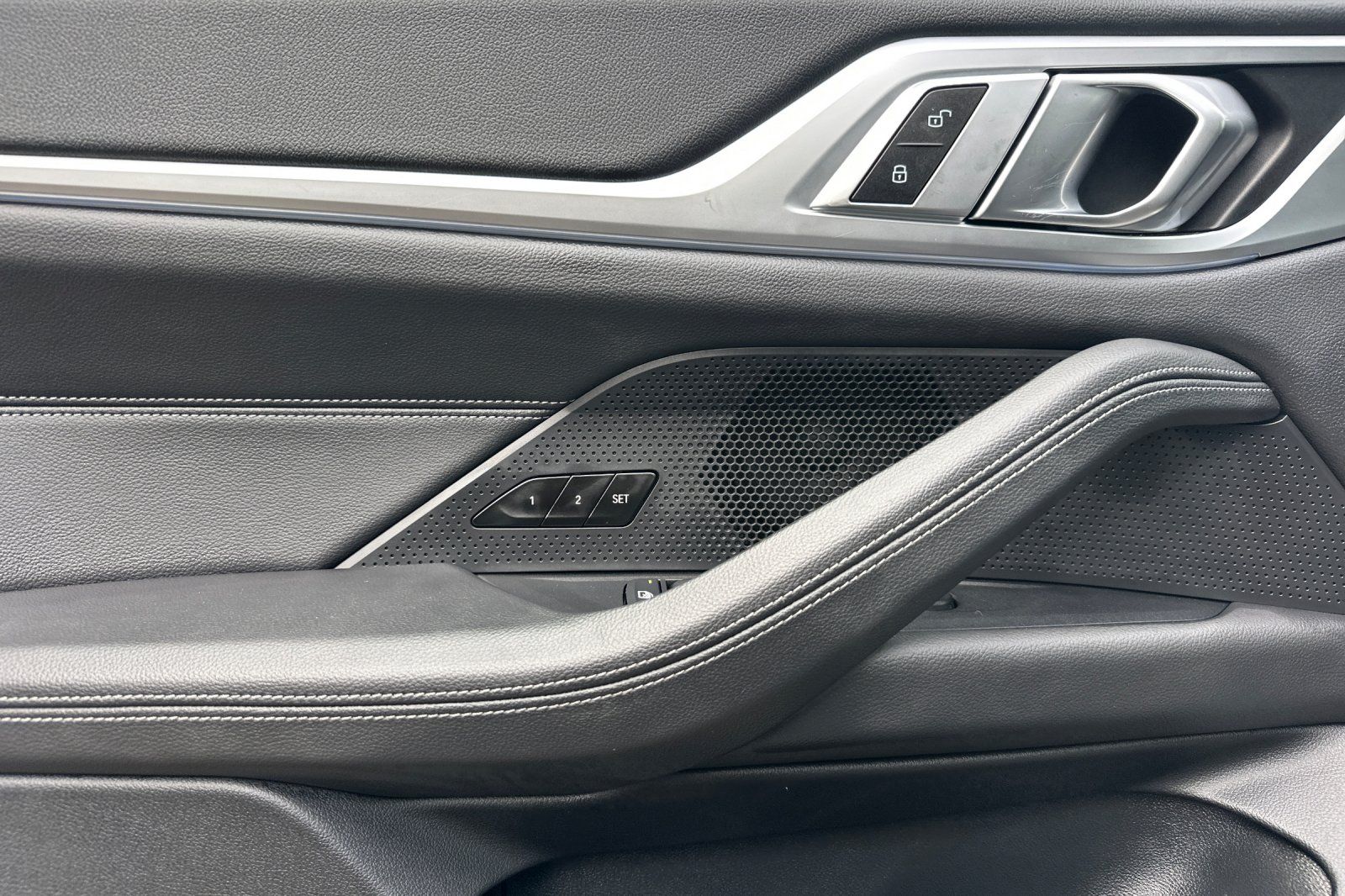 2025 BMW i4 40 - Photo 13