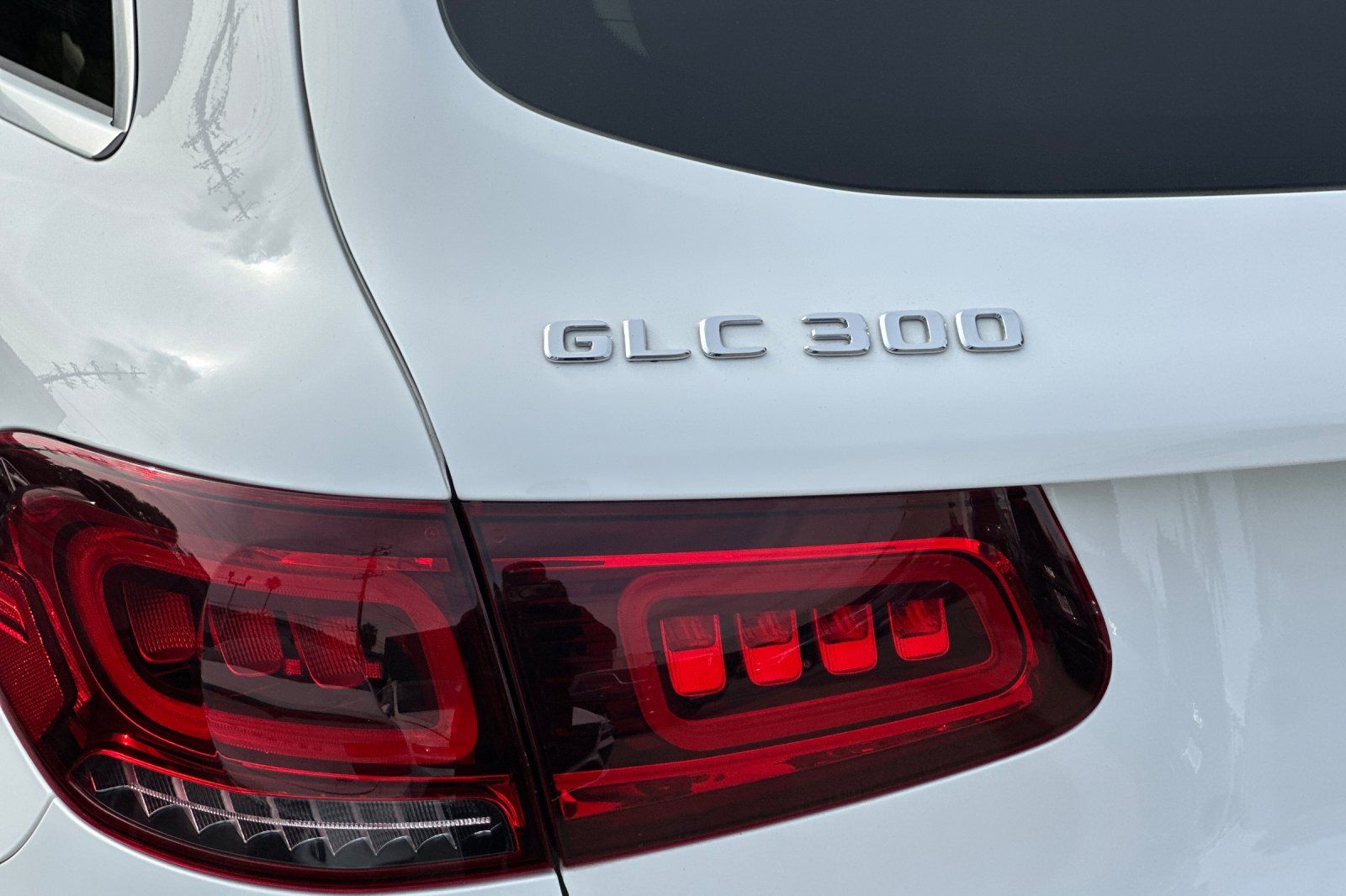 2021 Mercedes-Benz GLC GLC300 - Photo 33