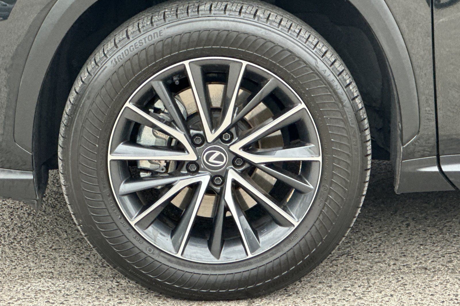 2024 Lexus NX 250 - Photo 33