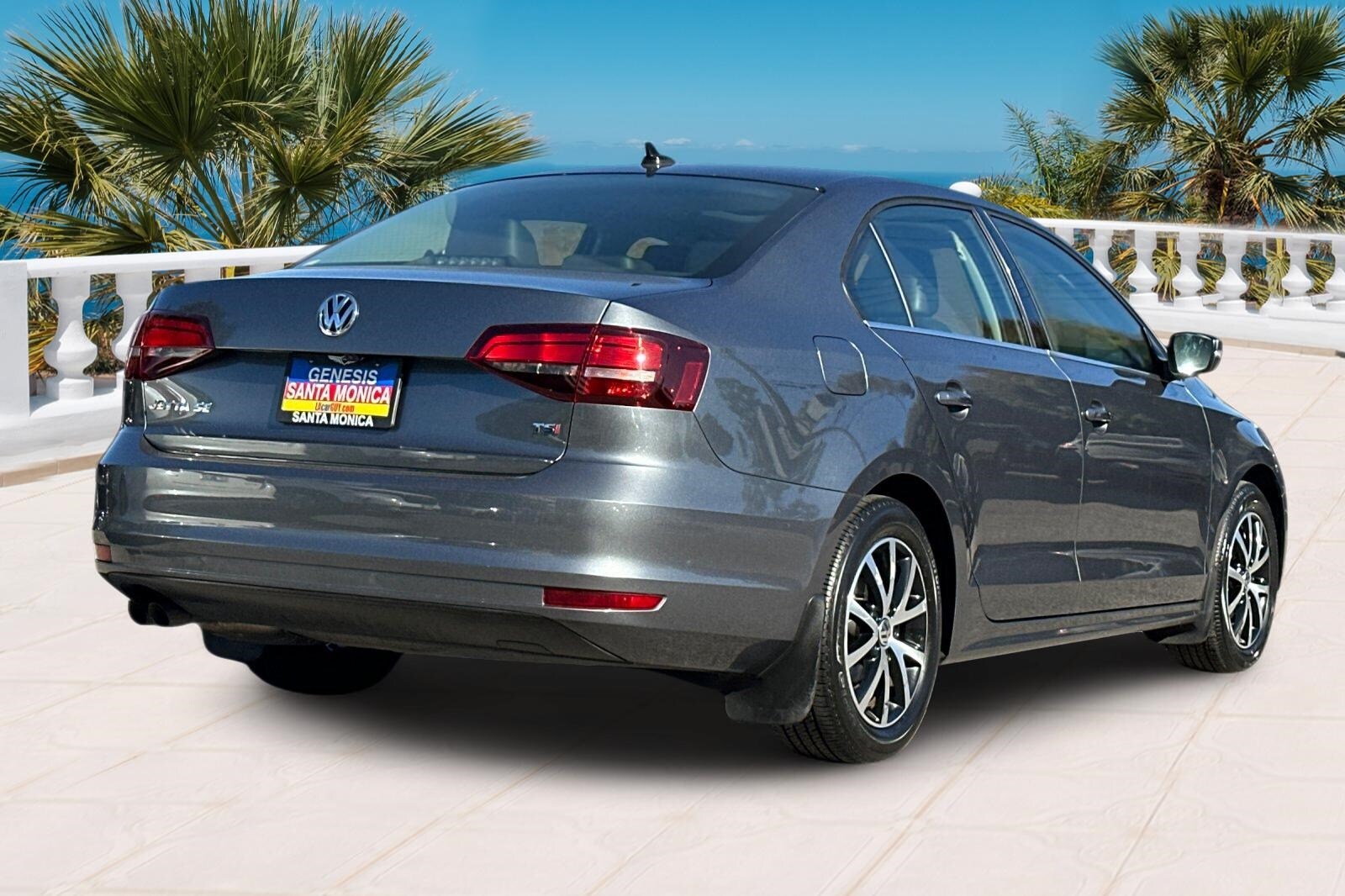 2018 Volkswagen Jetta 1.4T SE photo 2