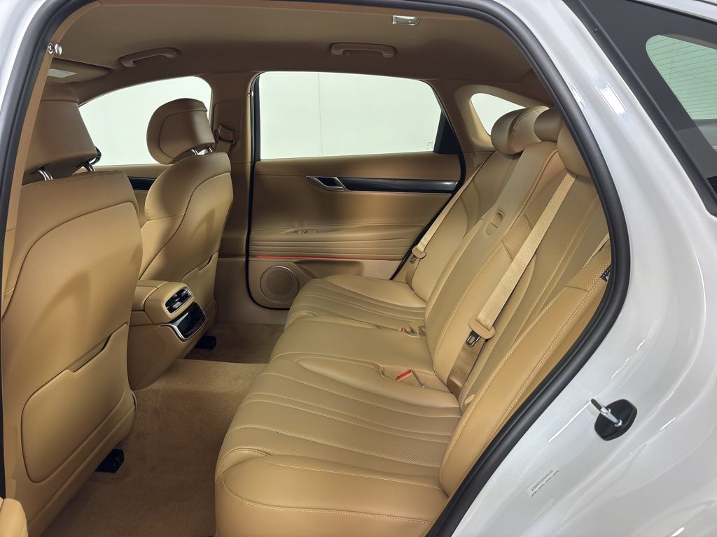 Thumbnail: 2026 Genesis G80 - 18