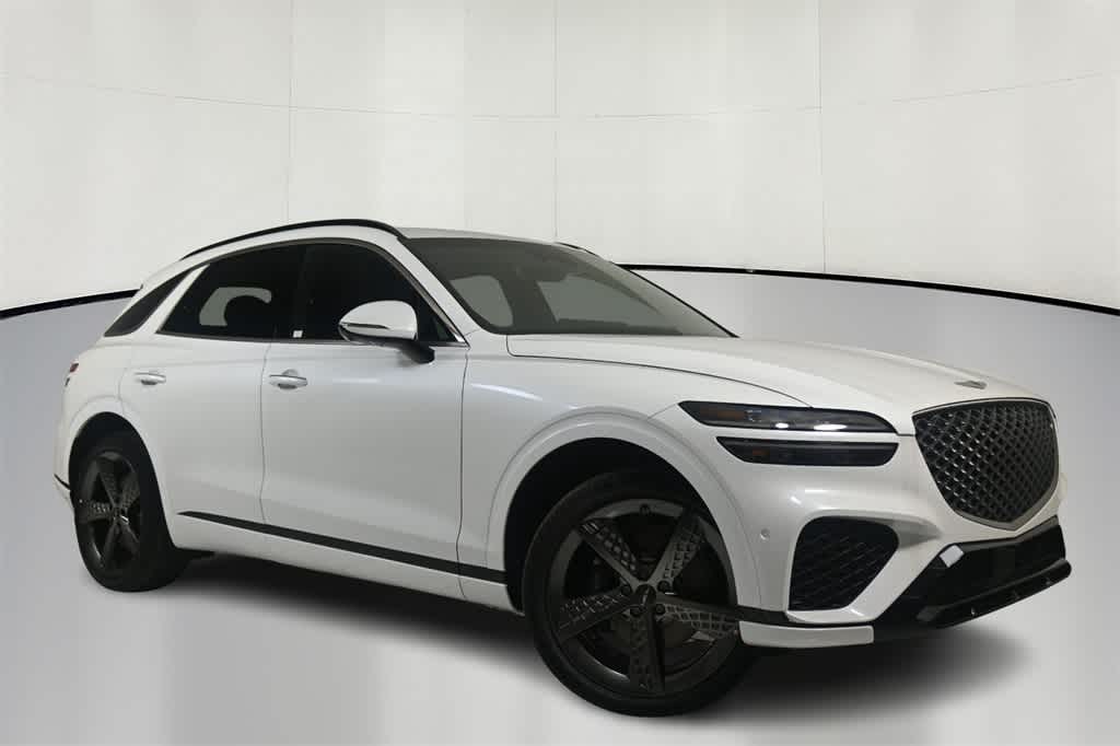 2025 GENESIS GV70