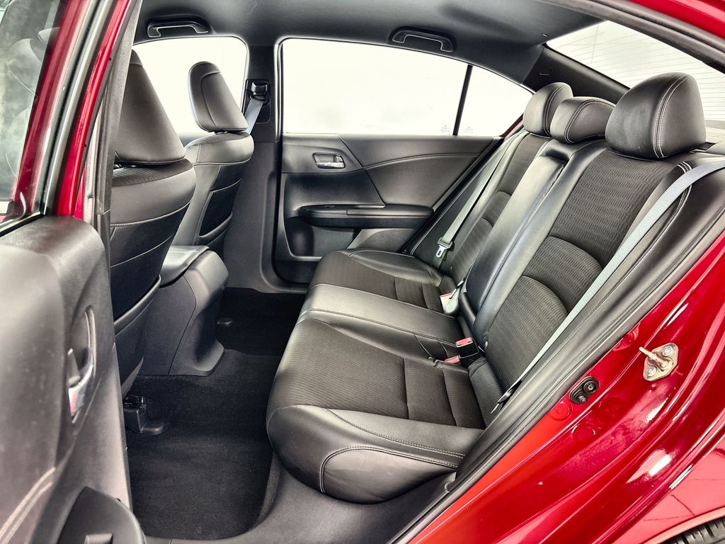 2016 Honda Accord Sport - Photo 23