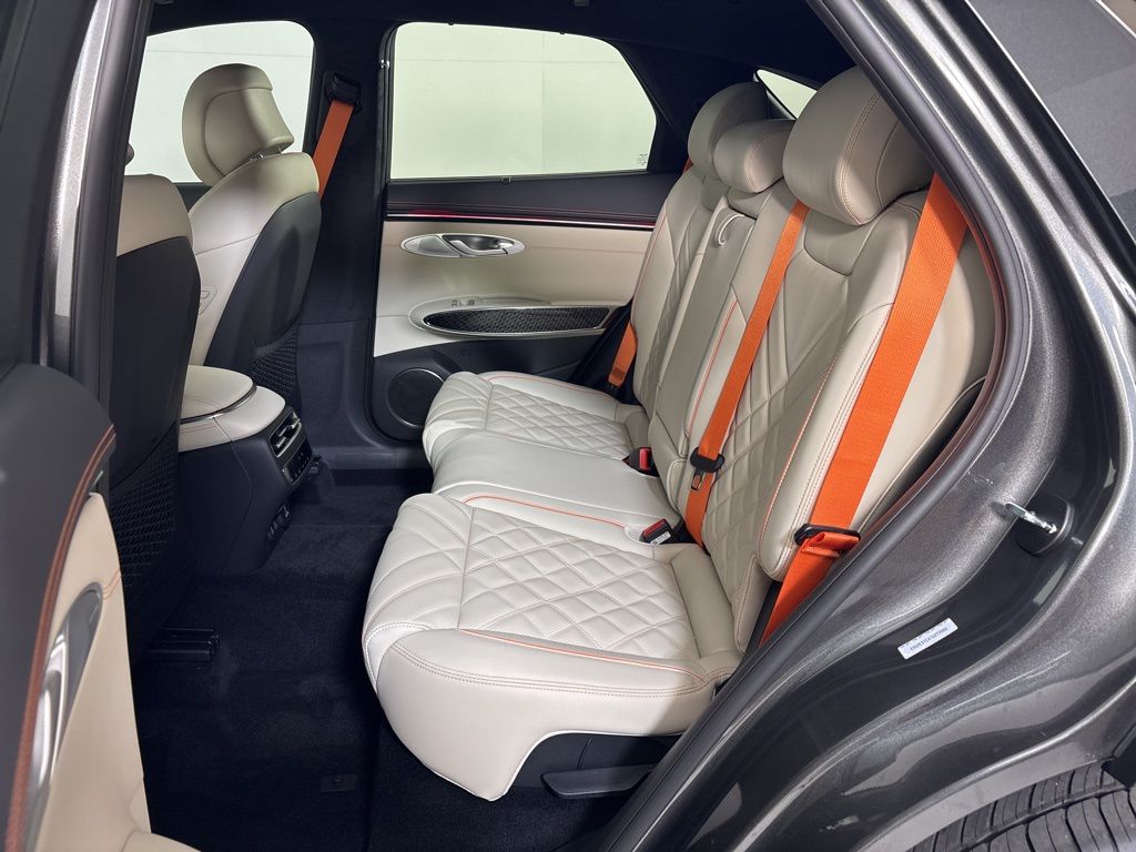 2026 GENESIS GV70 Sport Prestige - Photo 18