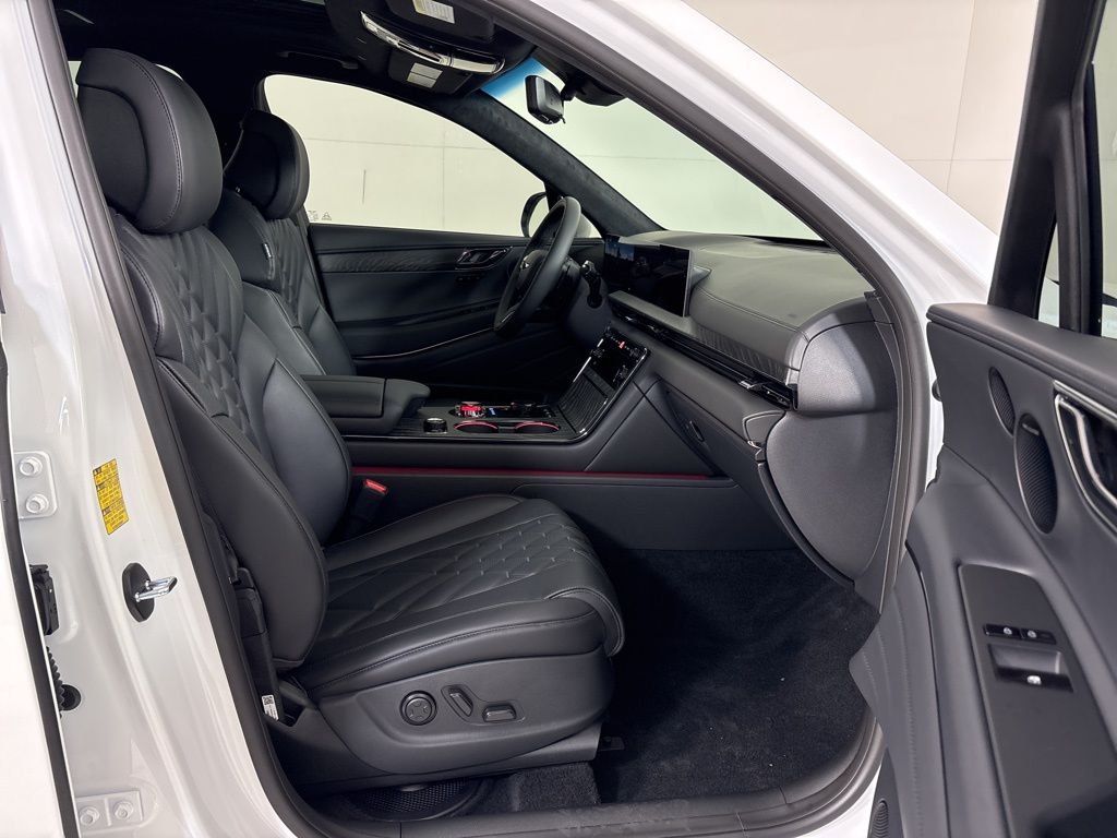 Thumbnail: 2026 Genesis GV80 - 12