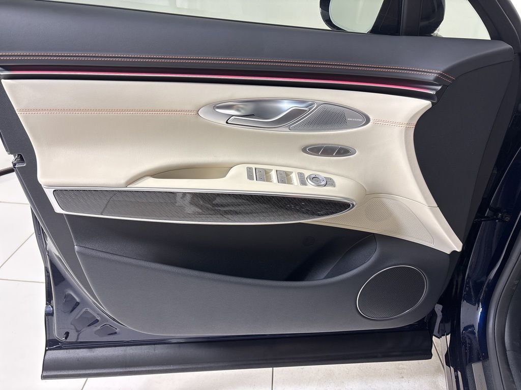 2026 GENESIS GV70 Sport Prestige - Photo 15