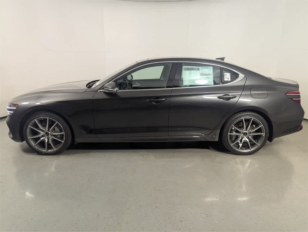 2026 Genesis G70 2.5T Prestige photo 4