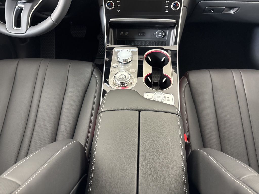 Thumbnail: 2026 Genesis GV80 - 22