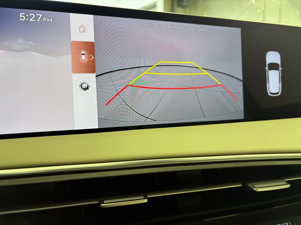 Thumbnail: 2026 Genesis GV70 - 26