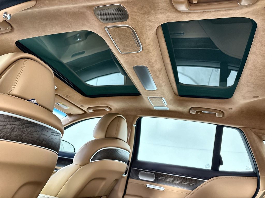 Thumbnail: 2026 Genesis G90 - 16