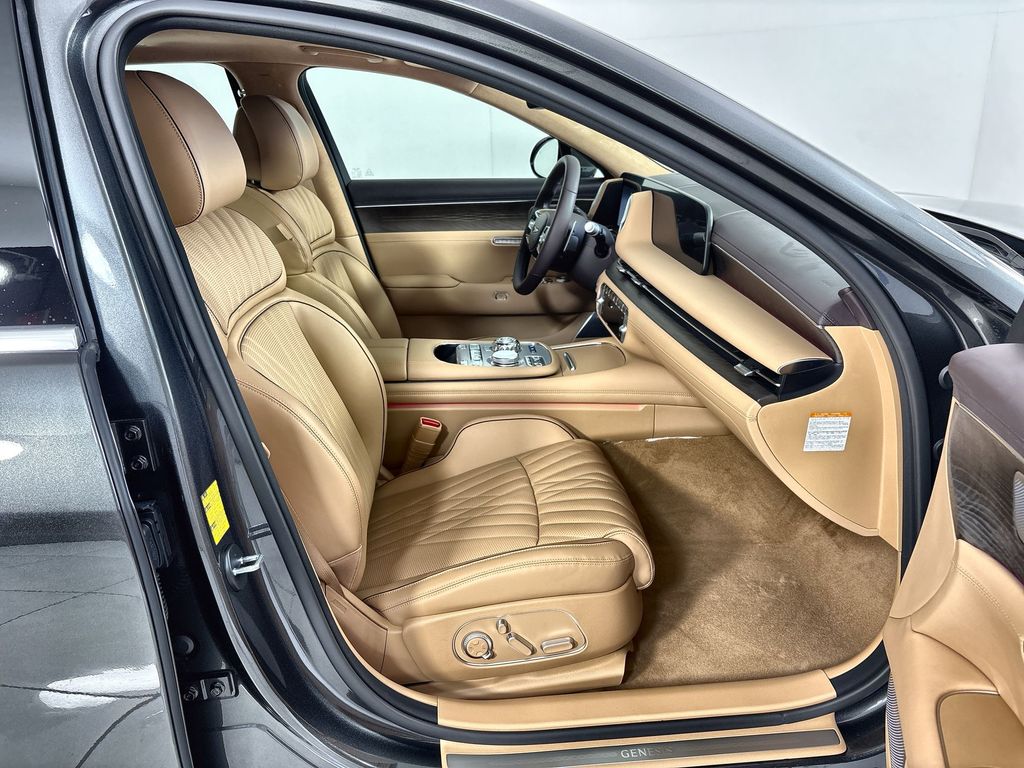 Thumbnail: 2026 Genesis G90 - 26