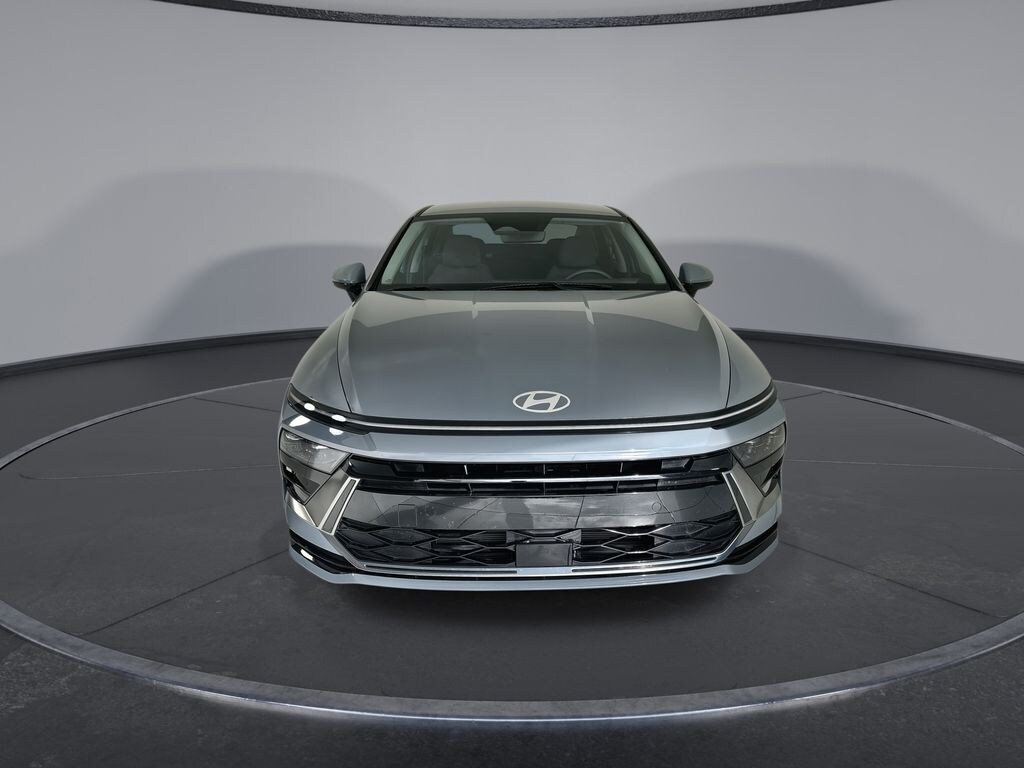 Used 2025 Hyundai Sonata Hybrid SEL Sedan