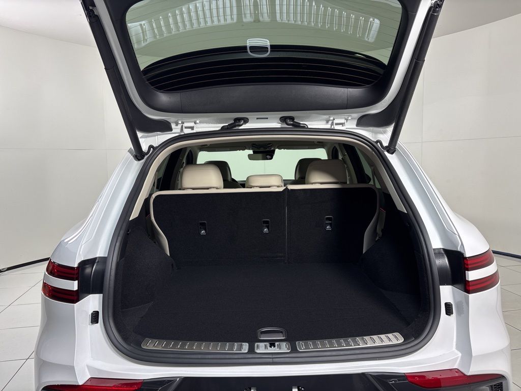 Thumbnail: 2026 Genesis GV70 - 25