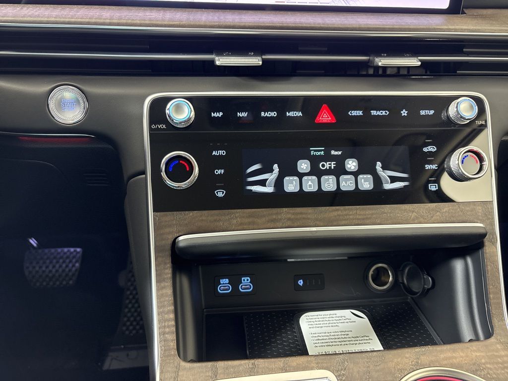 Thumbnail: 2026 Genesis GV80 - 27