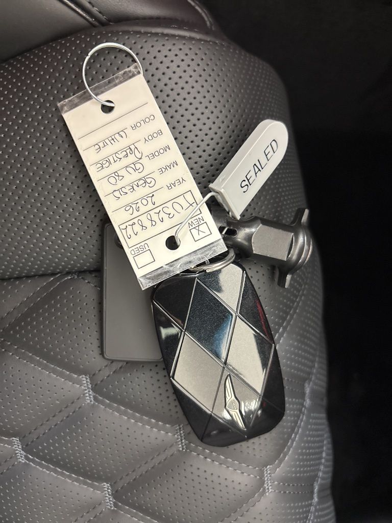 Thumbnail: 2026 Genesis GV80 - 30