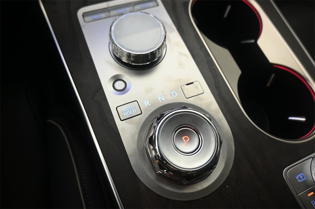 Thumbnail: 2025 Genesis GV80 - 21