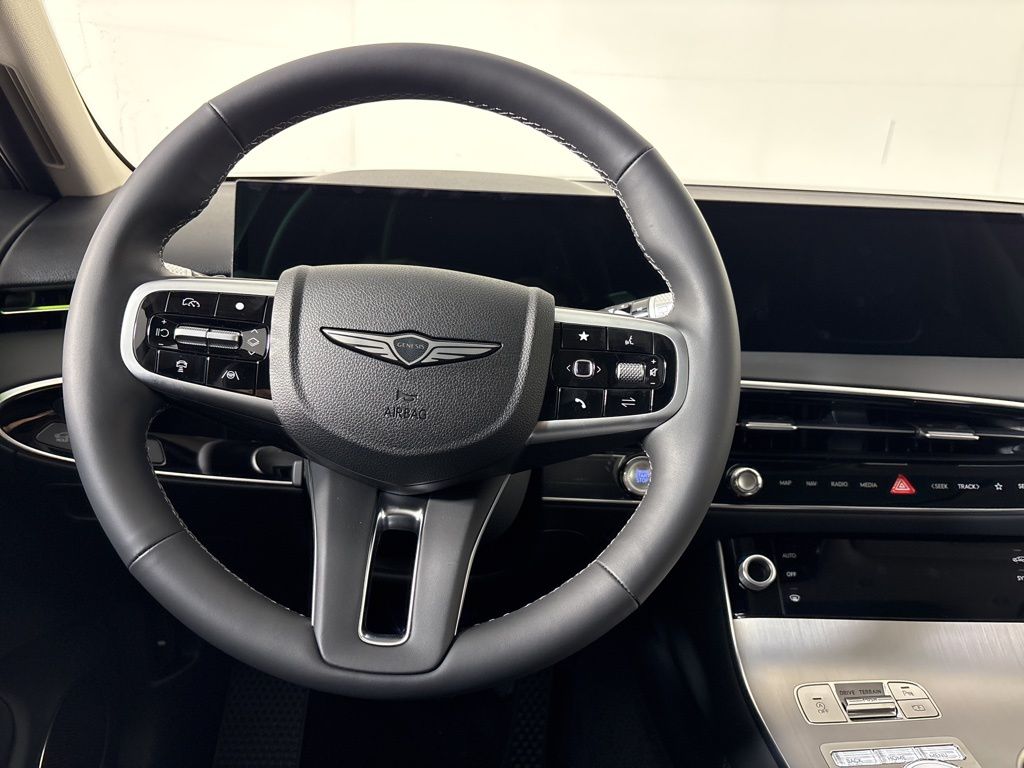 Thumbnail: 2026 Genesis GV70 - 21