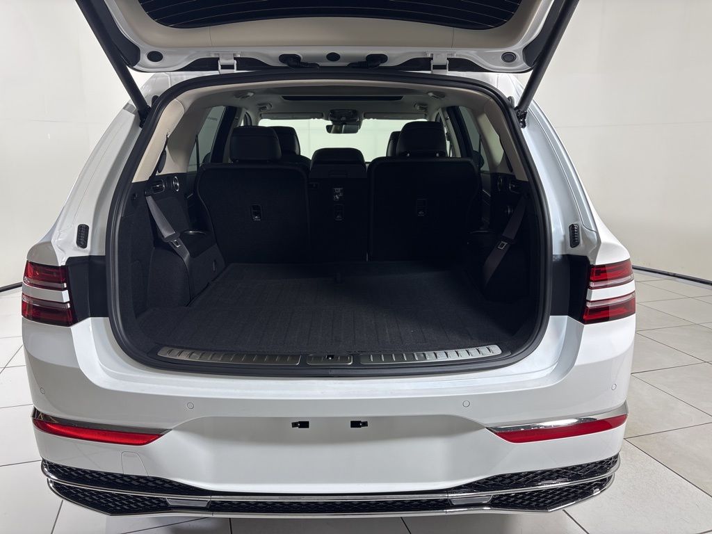 Thumbnail: 2026 Genesis GV80 - 26