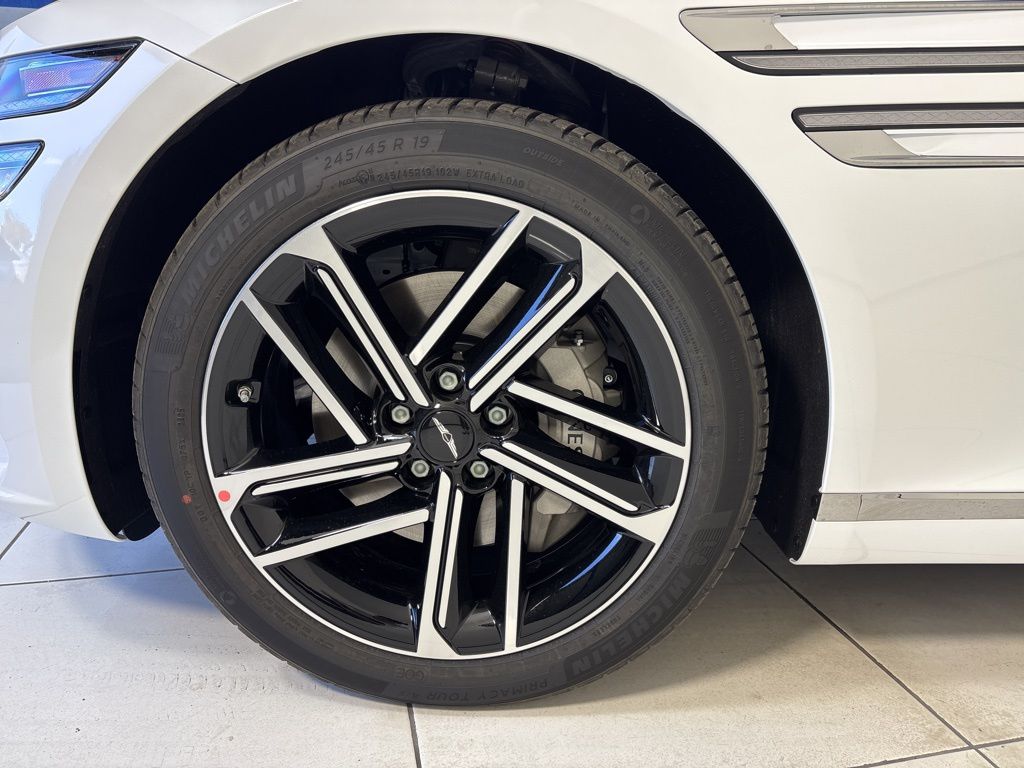 2026 GENESIS G80 Advanced - Photo 9