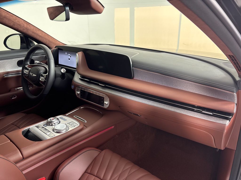 Thumbnail: 2026 Genesis G90 - 13