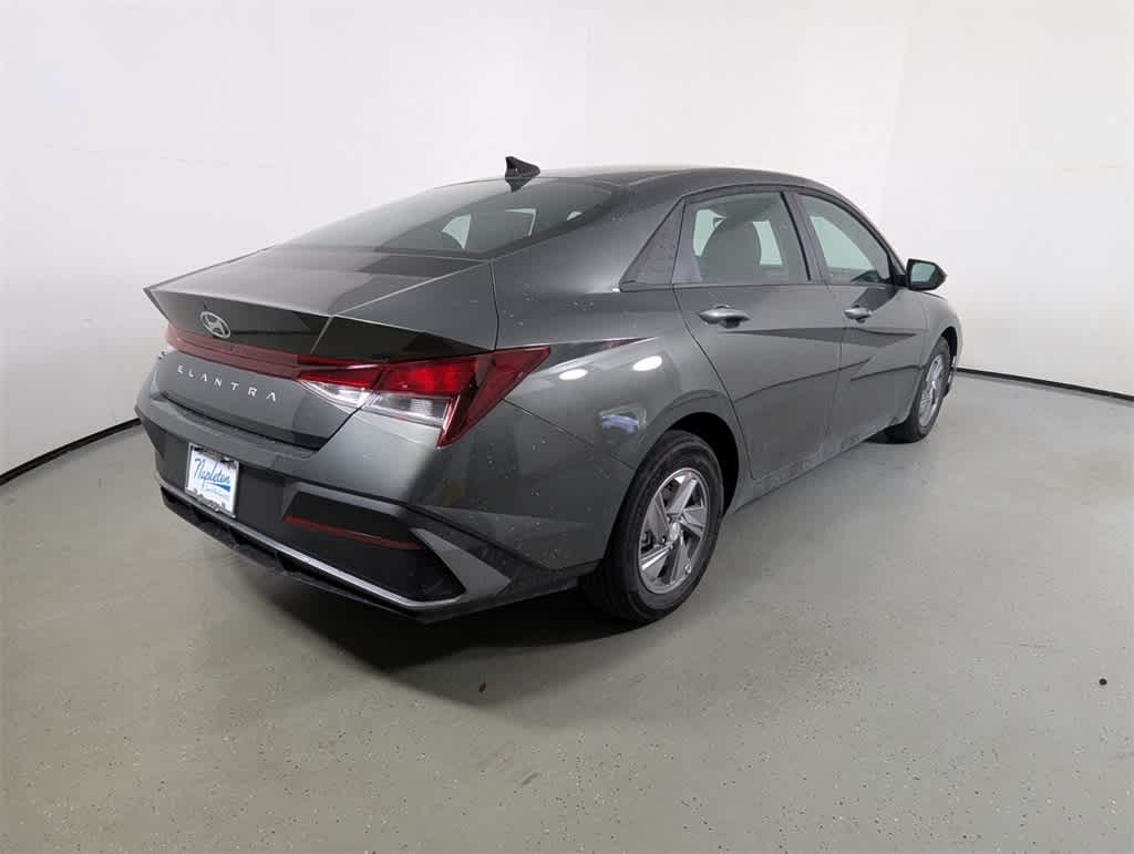 Thumbnail: 2025 Hyundai Elantra - 7