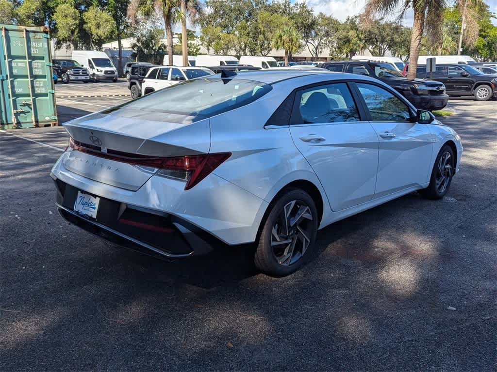 Thumbnail: 2025 Hyundai Elantra - 7