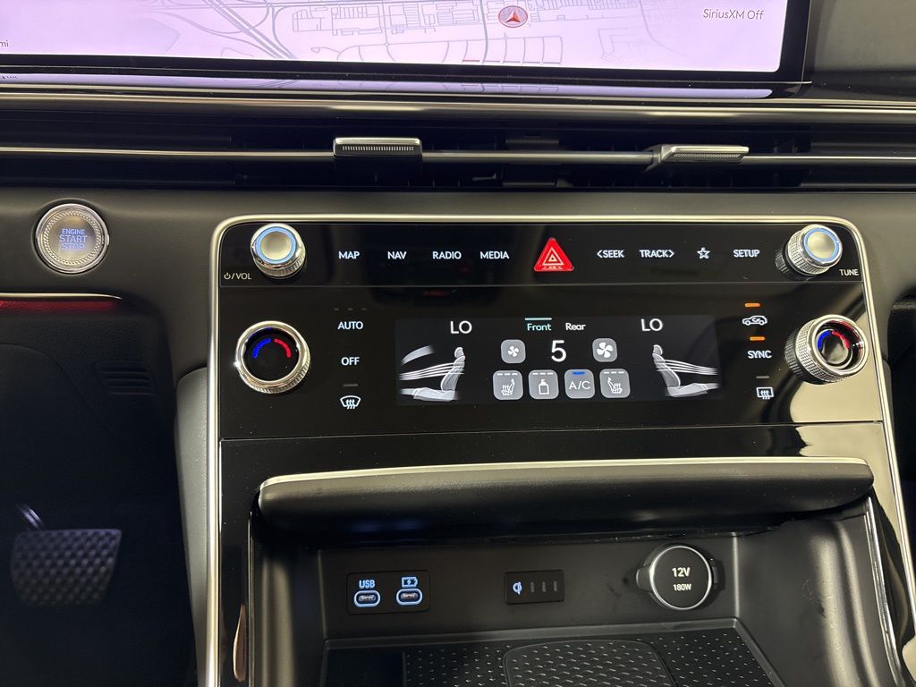 Thumbnail: 2026 Genesis GV80 - 27