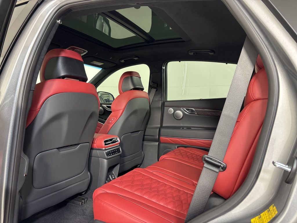 Thumbnail: 2026 Genesis GV80 - 17