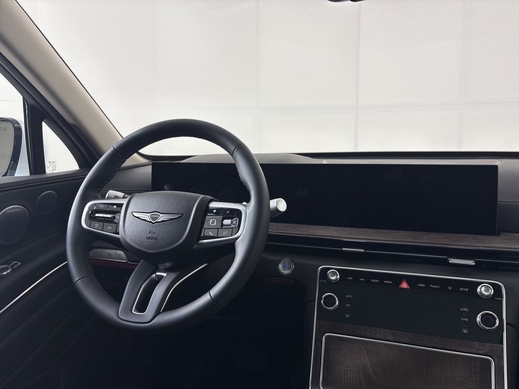 Thumbnail: 2026 Genesis GV80 - 21