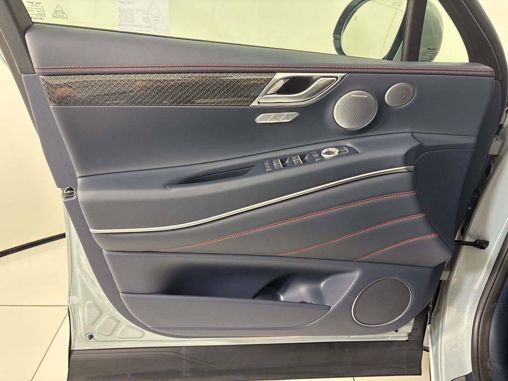 Thumbnail: 2026 Genesis GV80 - 16