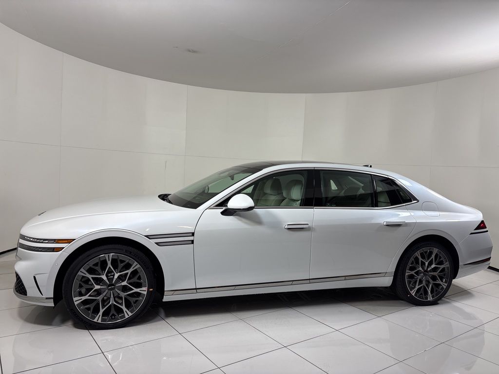 Thumbnail: 2026 Genesis G90 - 2