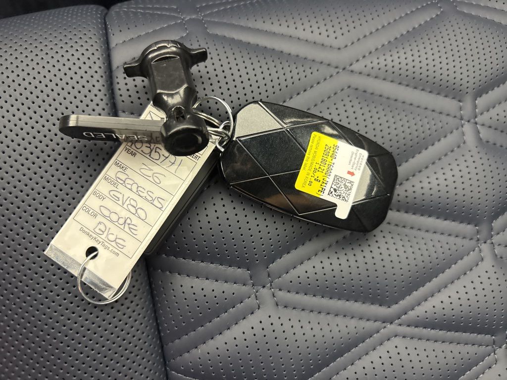 Thumbnail: 2026 Genesis GV80 - 29