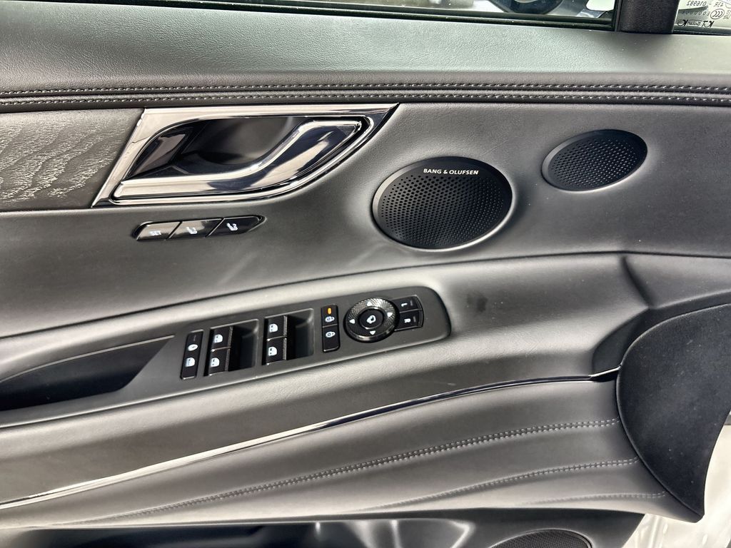 Thumbnail: 2026 Genesis GV80 - 14