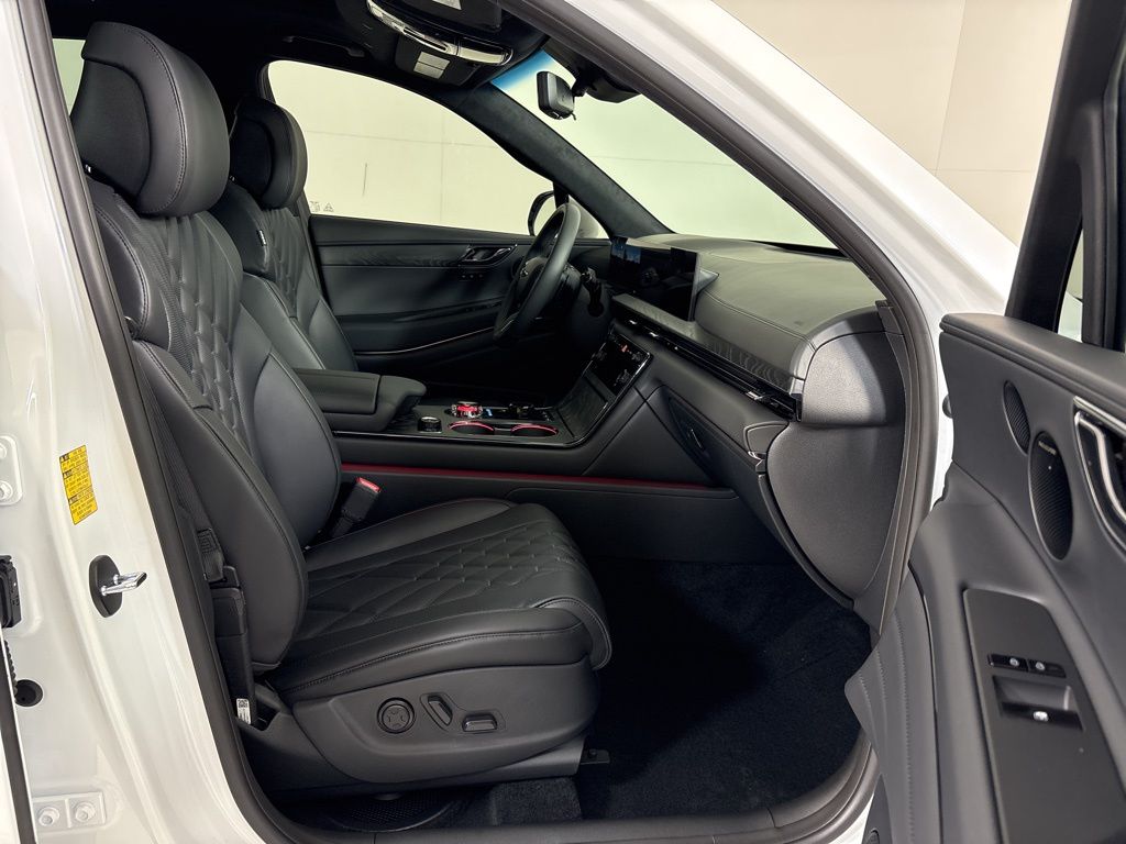 Thumbnail: 2026 Genesis GV80 - 12