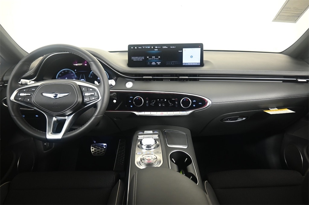 Thumbnail: 2025 Genesis GV70 - 14