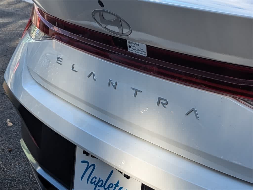Thumbnail: 2025 Hyundai Elantra - 8