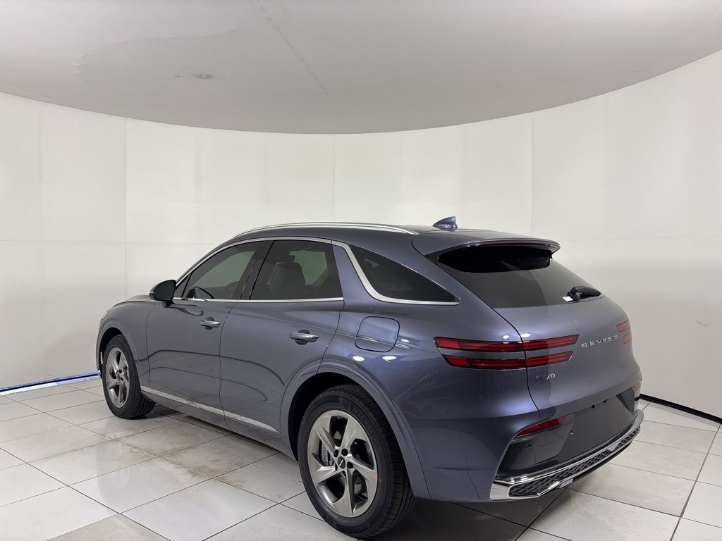 Thumbnail: 2026 Genesis GV70 - 3