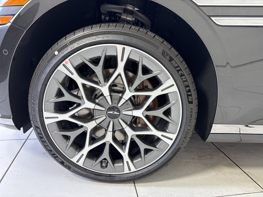 Thumbnail: 2026 Genesis G90 - 8