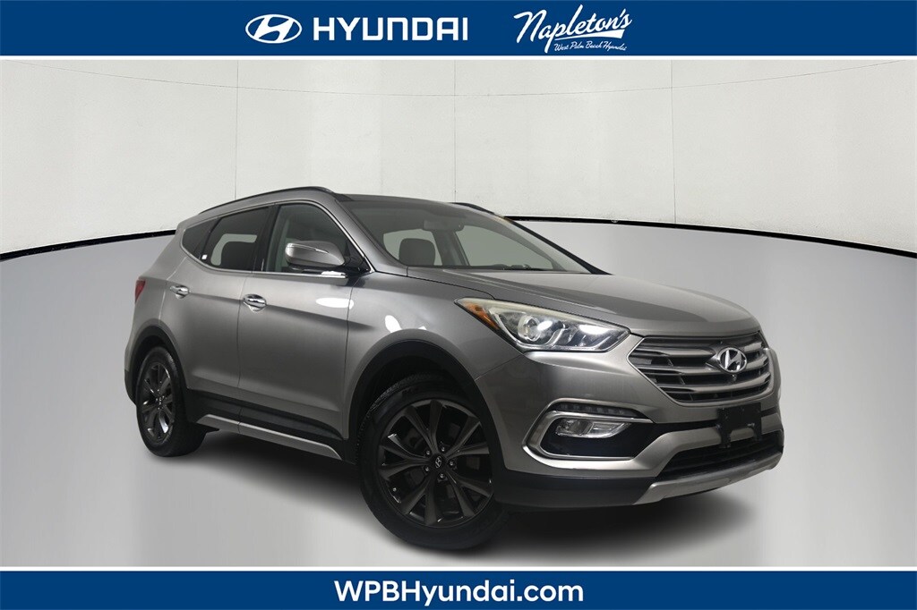Thumbnail: 2017 Hyundai Santa Fe - 1