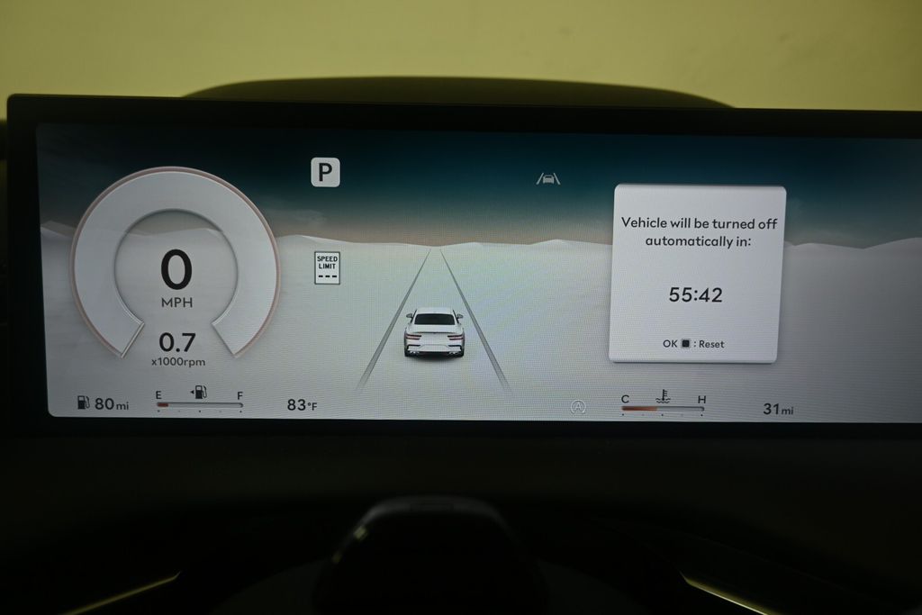 Thumbnail: 2025 Genesis G80 - 18