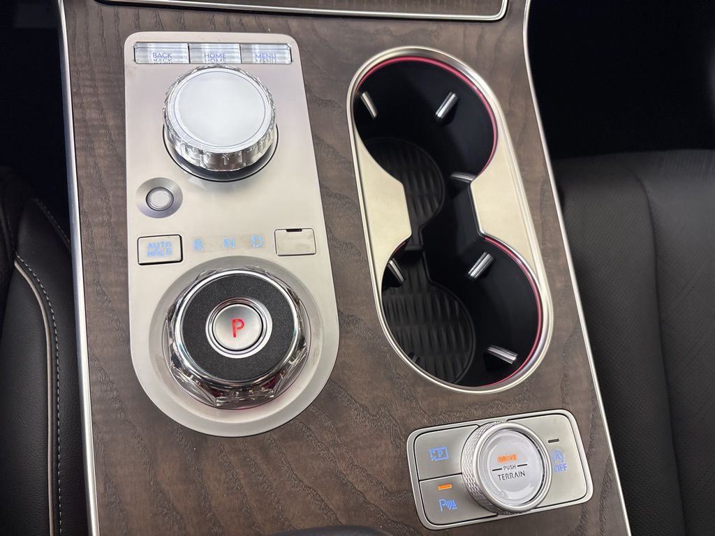 Thumbnail: 2026 Genesis GV80 - 31