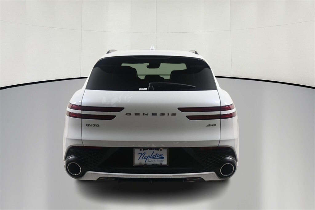 Thumbnail: 2025 Genesis GV70 - 6