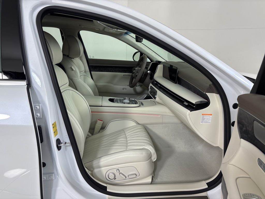 Thumbnail: 2026 Genesis G90 - 12