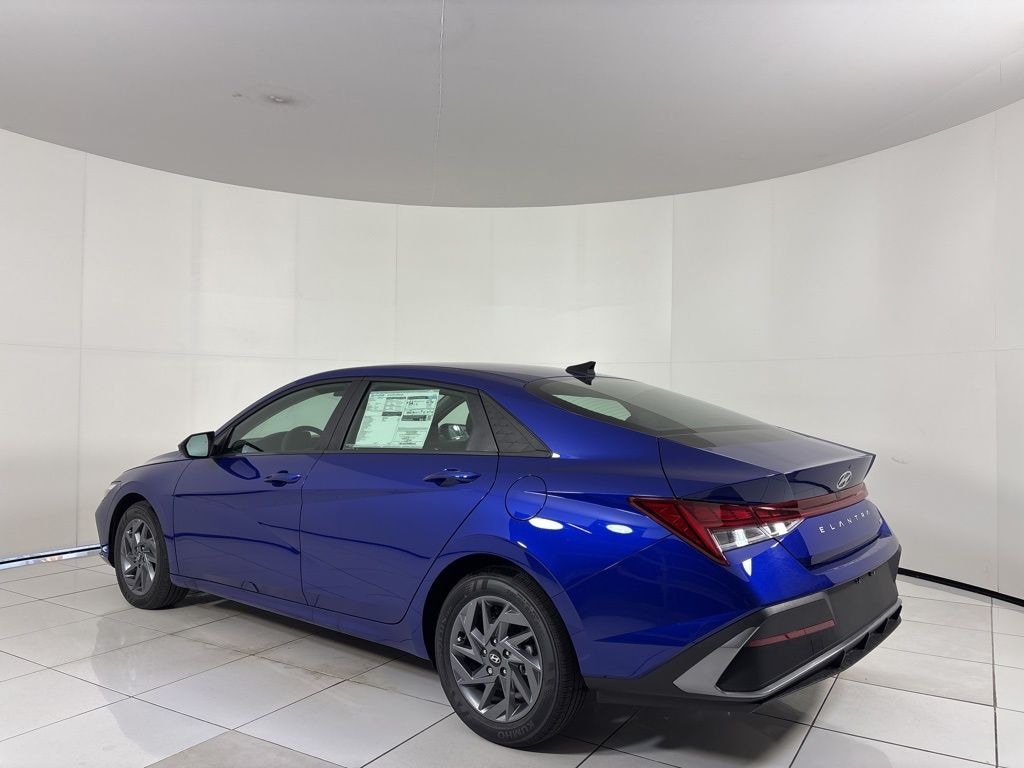 Certified 2025 Hyundai Elantra Hybrid Blue Sedan