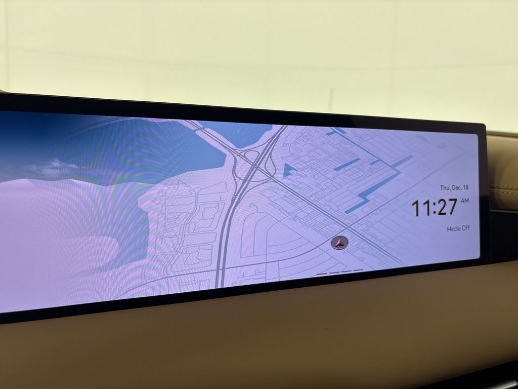 Thumbnail: 2026 Genesis G80 - 26