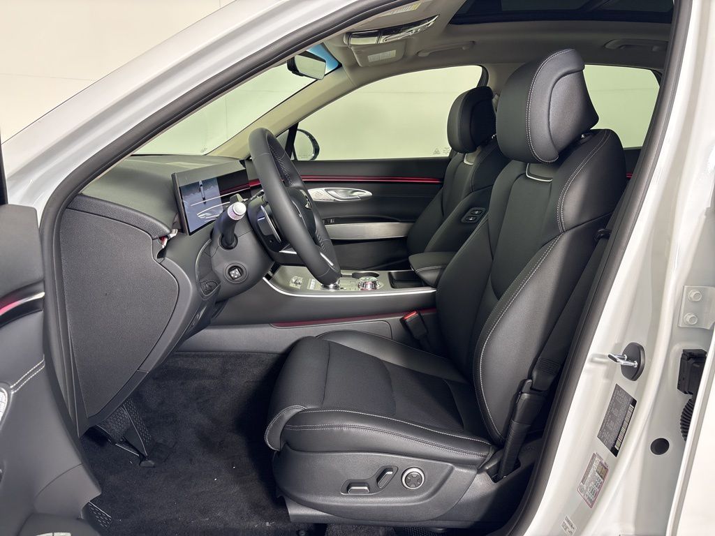 Thumbnail: 2026 Genesis GV70 - 14