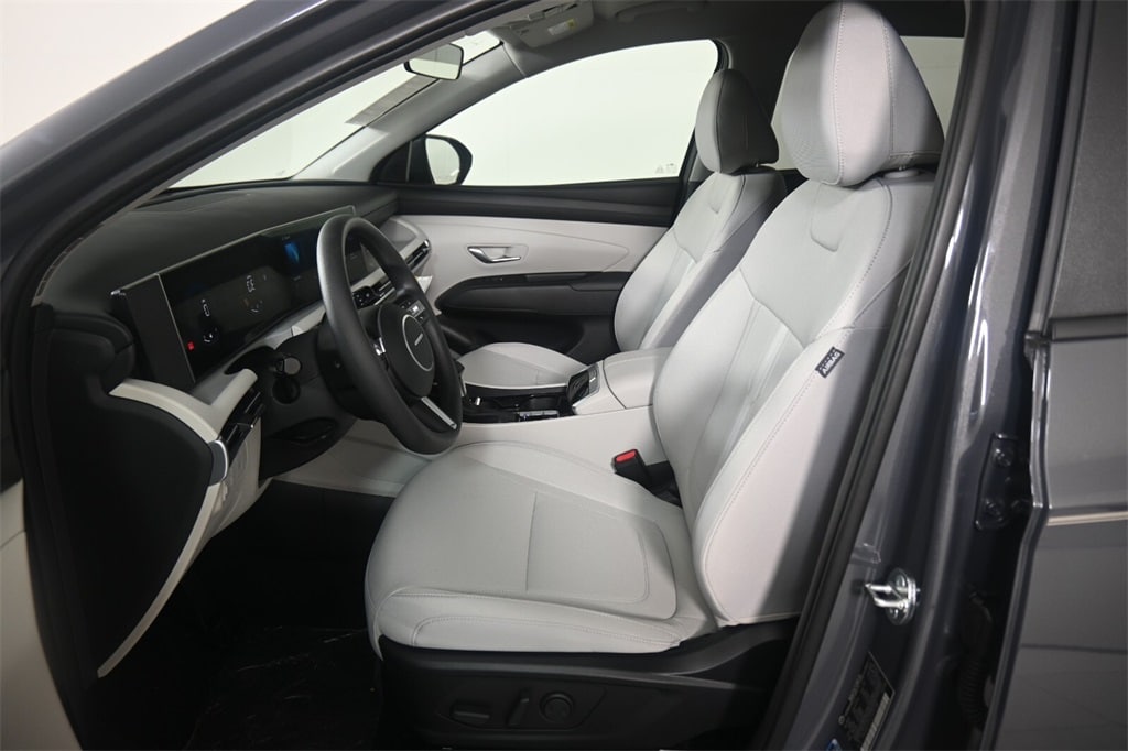 Thumbnail: 2025 Hyundai Tucson - 12