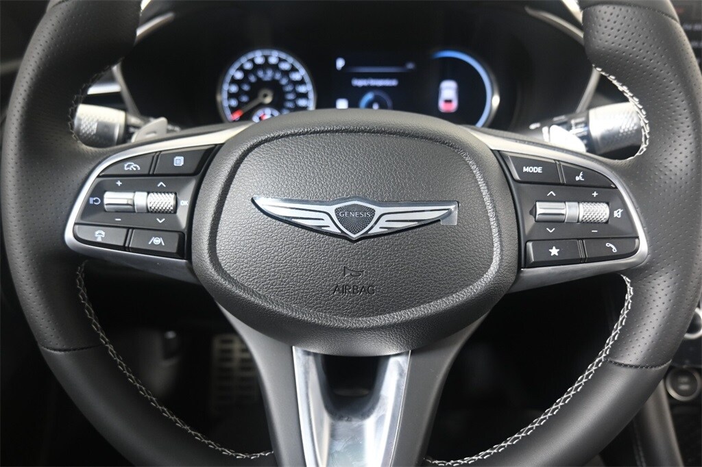 Thumbnail: 2025 Genesis G70 - 10